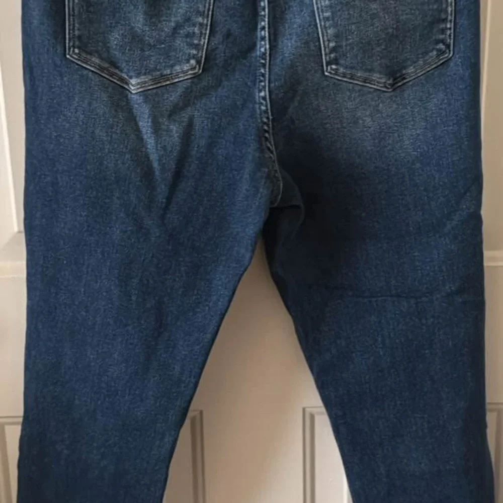 High Rise Blue Jeans - Picture 3 of 6